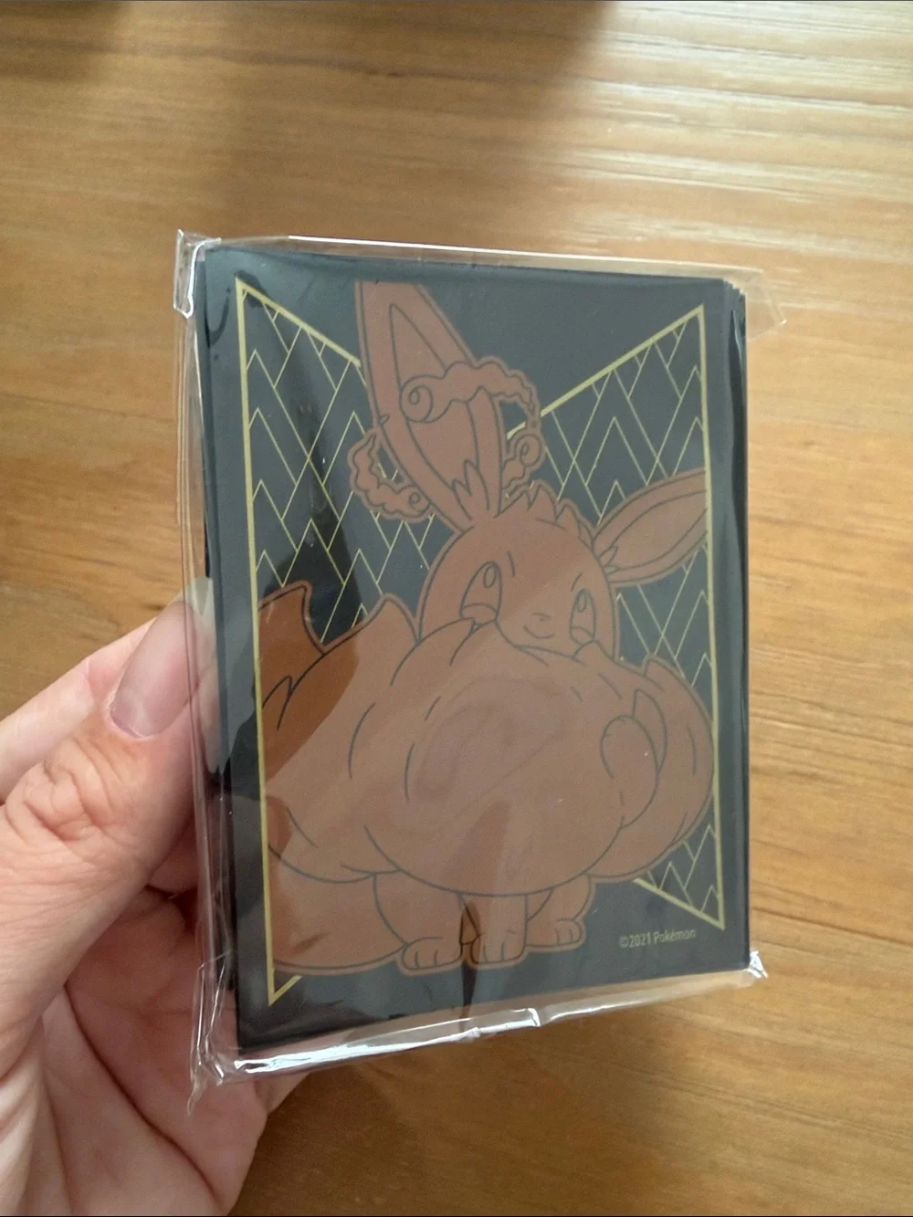 POKEMON TCG EEVEE VMAX 65 Card Sleeves SEALED Shining Fates